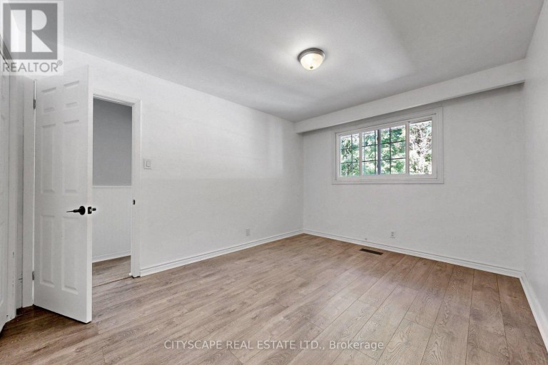 2049 NORTHERN AVENUE, Innisfil (Alcona), Ontario, L9S1Z4