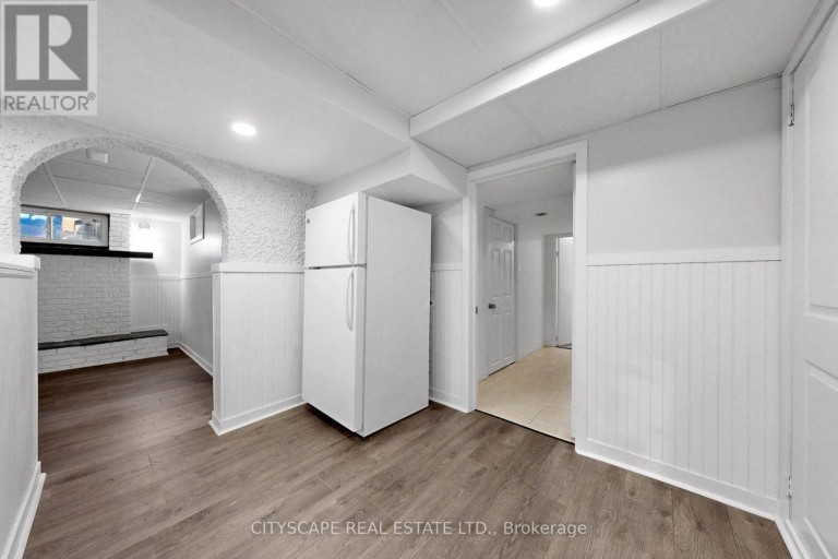 2049 NORTHERN AVENUE, Innisfil (Alcona), Ontario, L9S1Z4