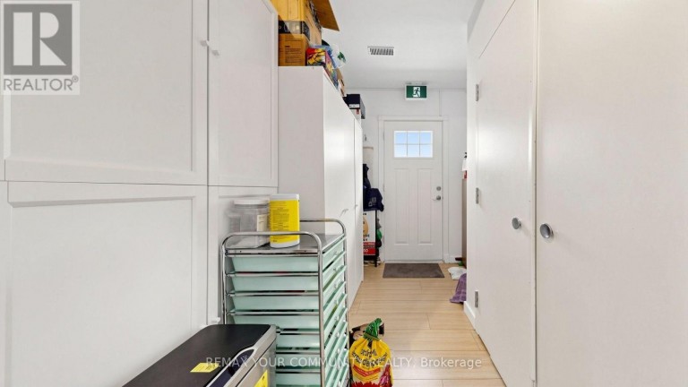 6 - 153 WOODBRIDGE AVENUE, Vaughan (West Woodbridge), Ontario, L4L2S6