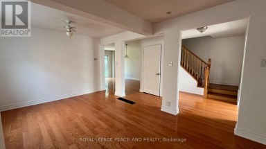 711 IRWIN CRESCENT Newmarket (Huron Heights-Leslie Valley) Ontario photo 4