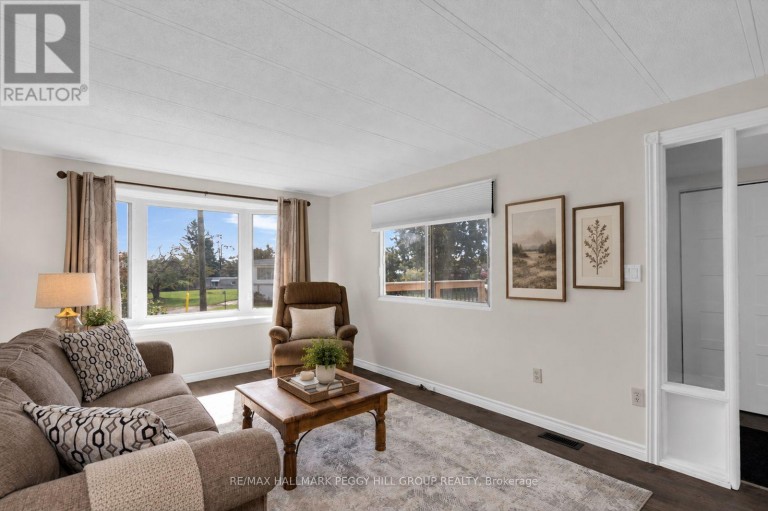 17 BALANTRAE DRIVE, Oro-Medonte, Ontario, L3V0P9