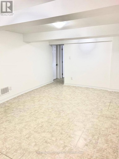 BASEMENT - 137 TAVISTOCK ROAD, Toronto (Downsview-Roding-CFB), Ontario, M3M2P3