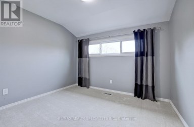 2442 BASSWOOD CRESCENT Mississauga (Erin Mills) Ontario photo 22