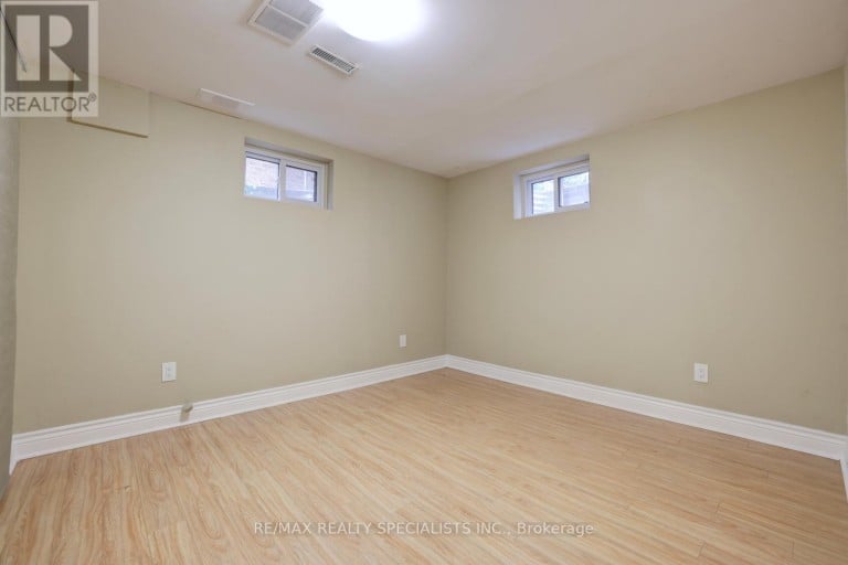 2442 BASSWOOD CRESCENT, Mississauga (Erin Mills), Ontario, L5L1Y1