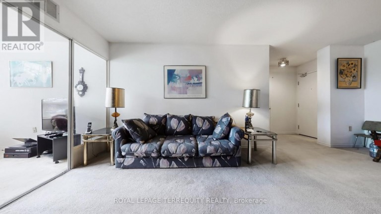 211 - 20 CHERRYTREE DRIVE, Brampton (Fletcher's Creek South), Ontario, L6Y3V1