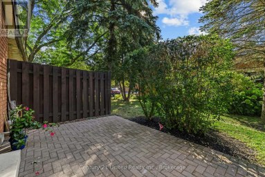 10 - 36 CHAMPLAIN CRESCENT Peterborough (Northcrest Ward 5) Ontario photo 21