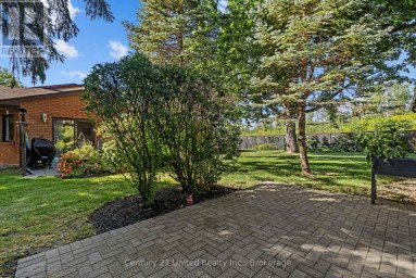 10 - 36 CHAMPLAIN CRESCENT Peterborough (Northcrest Ward 5) Ontario photo 22