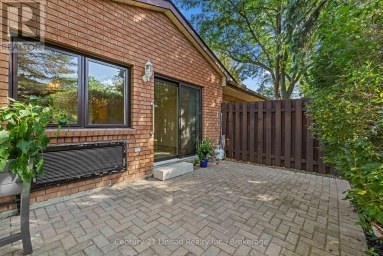 10 - 36 CHAMPLAIN CRESCENT Peterborough (Northcrest Ward 5) Ontario photo 23