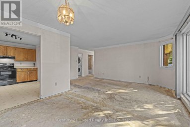 10 - 36 CHAMPLAIN CRESCENT Peterborough (Northcrest Ward 5) Ontario photo 9