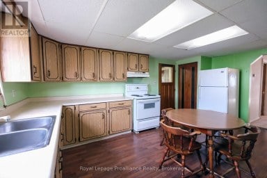 39 CENTRE STREET Belleville (Belleville Ward) Ontario photo 10