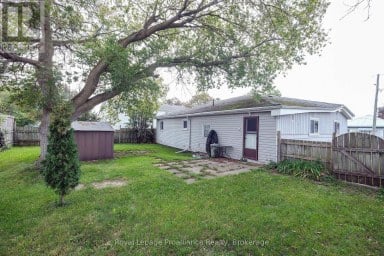 39 CENTRE STREET Belleville (Belleville Ward) Ontario photo 17