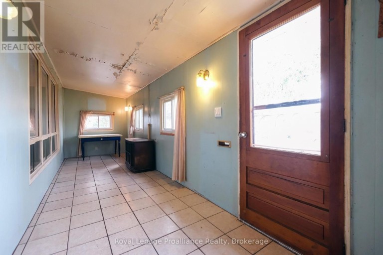 39 CENTRE STREET, Belleville (Belleville Ward), Ontario, K8N4W7