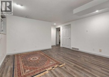 871 Oakside Circle SW Calgary Alberta photo 39