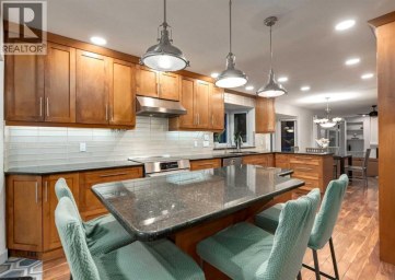 871 Oakside Circle SW Calgary Alberta photo 9