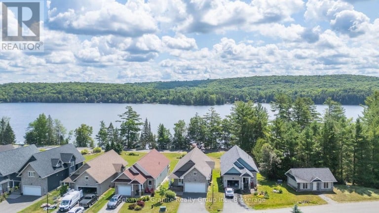 17 WEBB CIRCLE, Dysart et al (Dysart), Ontario, K0M1S0