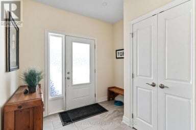 17 WEBB CIRCLE Dysart et al (Dysart) Ontario photo 6