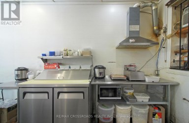 67 RONCESVALLES AVENUE Toronto (Roncesvalles) Ontario photo 8