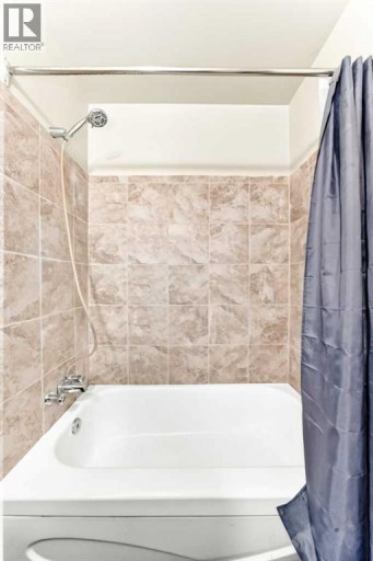 416 & 418 33 Avenue NE, Calgary, Alberta, T2E2J1