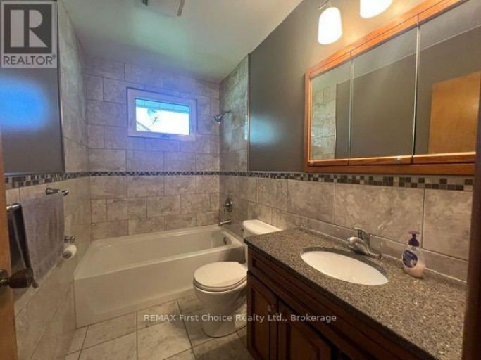 942 CROWE AVENUE, Fort Frances, Ontario, P9A2L9