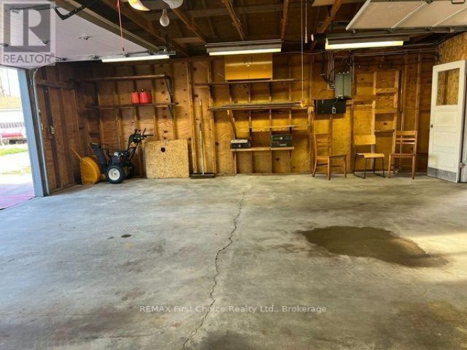 942 CROWE AVENUE, Fort Frances, Ontario, P9A2L9
