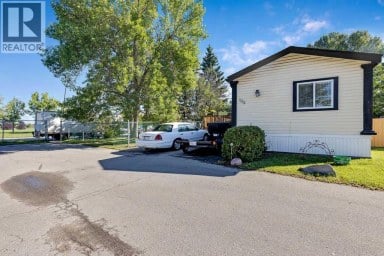 105, 6724 17 Avenue SE Calgary Alberta photo 2