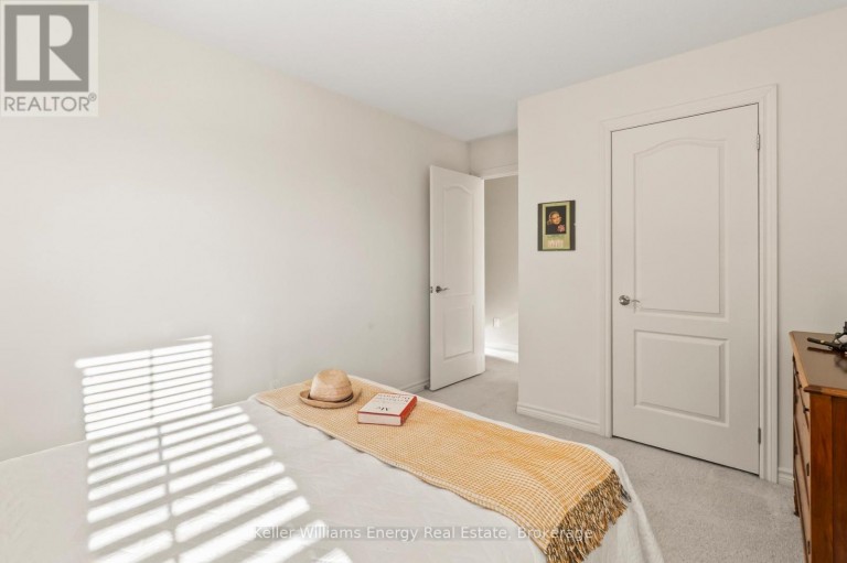 2258 PINDAR CRESCENT, Oshawa (Kedron), Ontario, L1L0C6