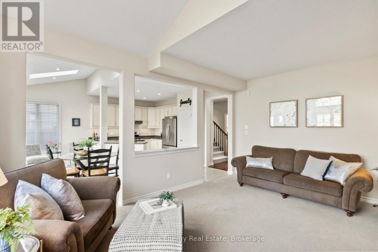 2258 PINDAR CRESCENT, Oshawa (Kedron), Ontario, L1L0C6