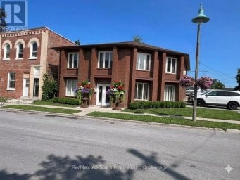 82 KING STREET Kawartha Lakes (Woodville) Ontario photo 1