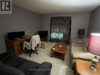 82 KING STREET Kawartha Lakes (Woodville) Ontario photo 16