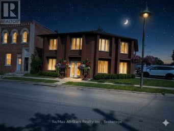82 KING STREET Kawartha Lakes (Woodville) Ontario photo 2