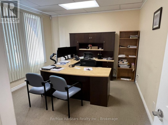 82 KING STREET, Kawartha Lakes (Woodville), Ontario, K0M2T0