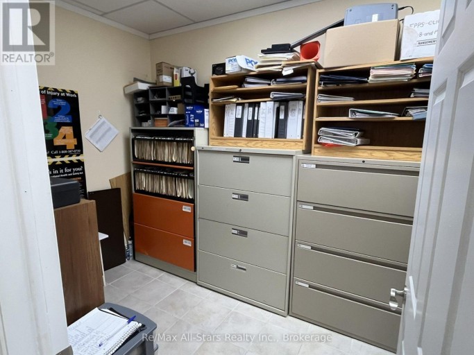 82 KING STREET, Kawartha Lakes (Woodville), Ontario, K0M2T0