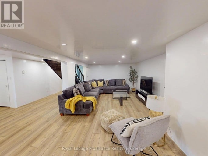 684 GALLIVAN ROAD, Quinte West (Sidney Ward), Ontario, K0K3E0