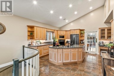 941 TILLISON AVENUE Cobourg Ontario photo 12
