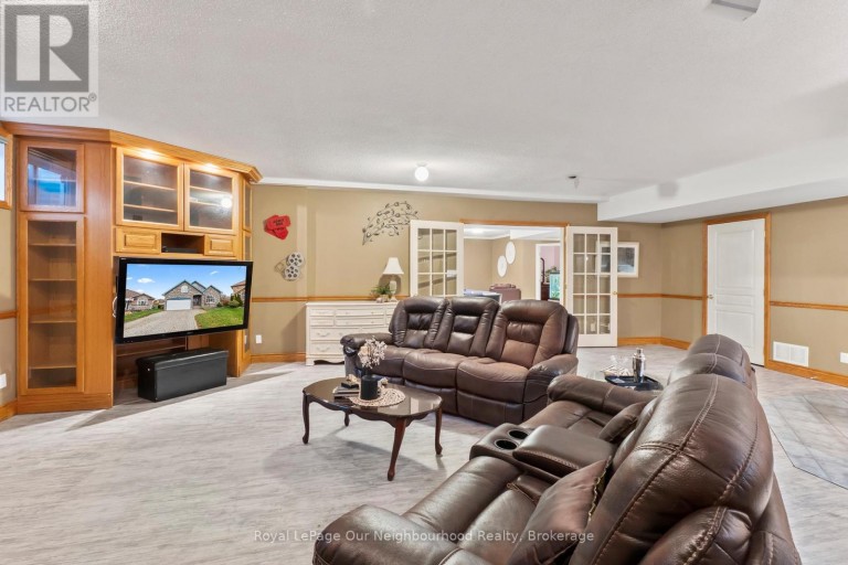 941 TILLISON AVENUE, Cobourg, Ontario, K9A5N2