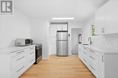 19 DALEVIEW AVENUE Peterborough (Monaghan Ward 2) Ontario photo 6
