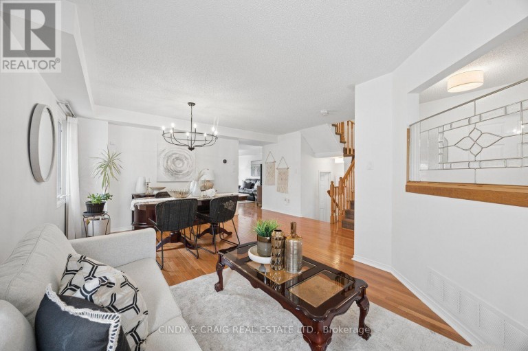 25 MALLORY STREET, Clarington (Courtice), Ontario, L1E2B4