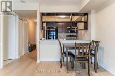 1621 - 181 VILLAGE GREEN SQUARE Toronto (Agincourt North) Ontario photo 3