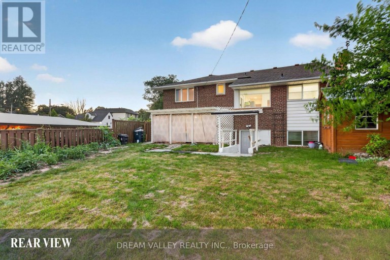 MAIN - 51 SLOLEY ROAD, Toronto (Cliffcrest), Ontario, M1M1C7