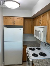 406 - 30 NORTH PARK ROAD Vaughan (Beverley Glen) Ontario photo 4