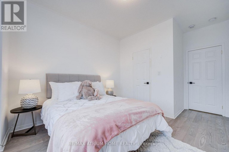 129 HARTNEY DRIVE, Richmond Hill, Ontario, L4S0L1
