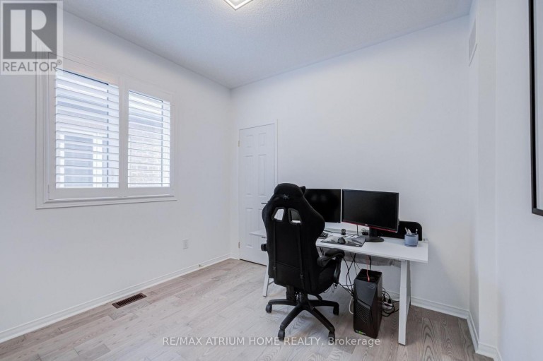 129 HARTNEY DRIVE, Richmond Hill, Ontario, L4S0L1