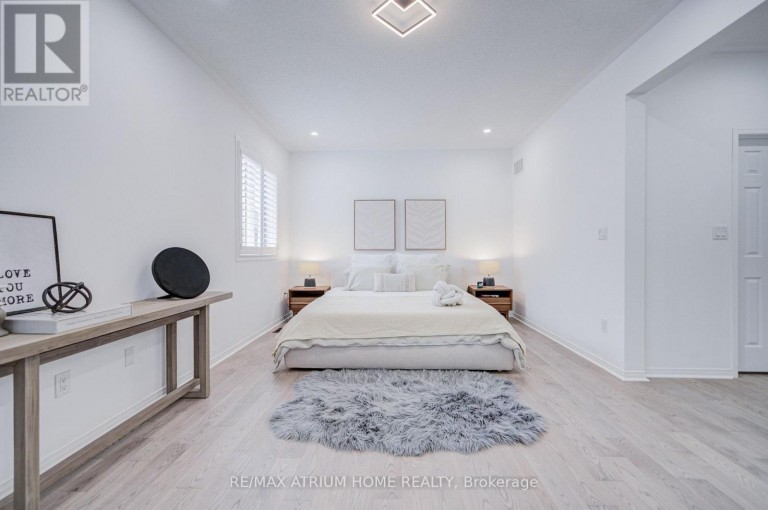 129 HARTNEY DRIVE, Richmond Hill, Ontario, L4S0L1