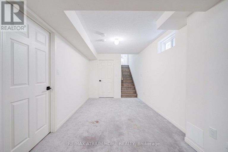 129 HARTNEY DRIVE, Richmond Hill, Ontario, L4S0L1