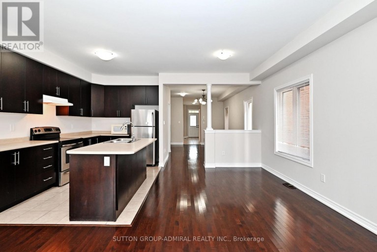 110 SOUTHDOWN AVENUE, Vaughan (Patterson), Ontario, L6A4N3