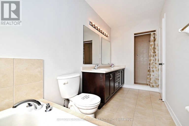110 SOUTHDOWN AVENUE, Vaughan (Patterson), Ontario, L6A4N3