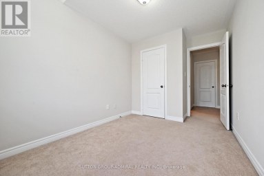 110 SOUTHDOWN AVENUE Vaughan (Patterson) Ontario photo 34