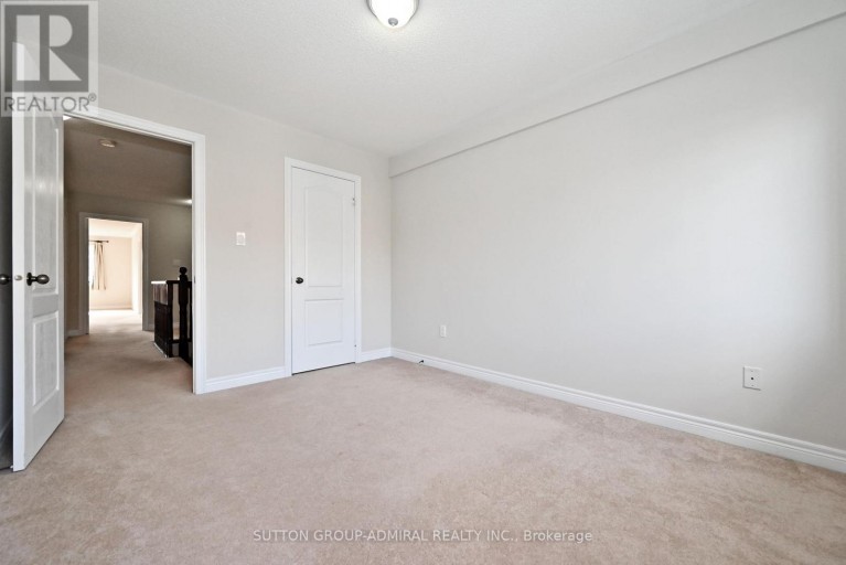 110 SOUTHDOWN AVENUE, Vaughan (Patterson), Ontario, L6A4N3