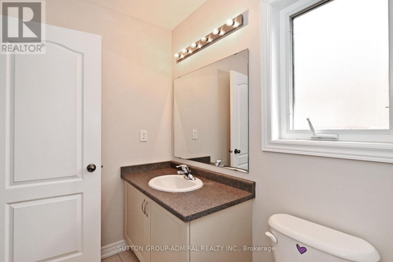 110 SOUTHDOWN AVENUE, Vaughan (Patterson), Ontario, L6A4N3