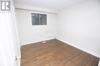 MAIN FLOOR - 387 CROSBY AVENUE Richmond Hill (Crosby) Ontario photo 12